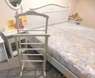 Пропонуємо комплект меблів Кароліна для спальні у Прованс стилі.

В ціну входи. . фото 2