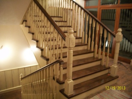Делаем на заказ качественные и функциональные лестницы, двери, сауны, кухни.
-с. . фото 4