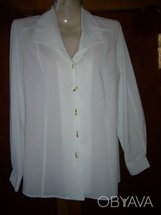 В связи с закрытием  торговой точки продаю блуза белая. Рукав – реглан.
Размер . . фото 1