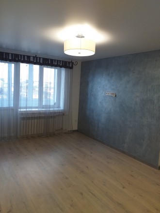 3 кімнатна простора квартира з сучасним ремонтом,вул.Проспект Миру покращене  пл. . фото 8