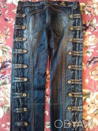 Продам в отличном состоянии джинсы для модниц,сзади украшены необычным пошивом.И. . фото 3
