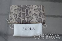 Furla Natural Snake Leather Zip Around Continental Clutch Wallet
retail :$248
. . фото 9