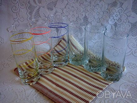 Продажа в г. Донецке.
Продаются стаканы, серпантин, высота 16,5 см., 3 шт. - 15. . фото 1