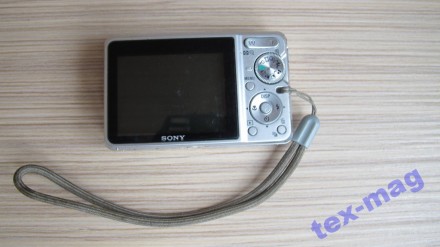 
Фотоаппарат SONY DSC-S750
Фотоаппарат в нормальном состоянии, на корпусе и экра. . фото 2