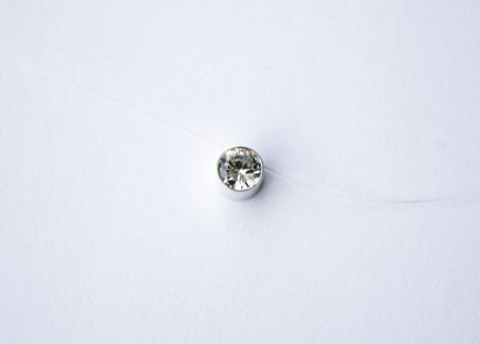 Кулон из серебра представляет из себя изящную бусинку украшенную нежным камнем н. . фото 2