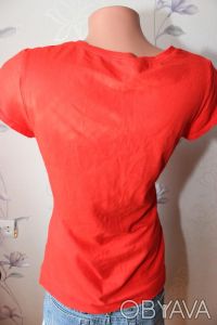 Симпатичная базовая красная футболочка, состояние идеальное, яркий насыщенный цв. . фото 6