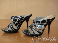 Продаются новые женские туфли на тонкой шпильке (высота шпильки 12 см), серебрис. . фото 4