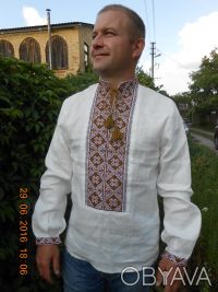 Вышитая вручную в традиционном карпатском стиле льняная сорочка, очень аккуратна. . фото 4