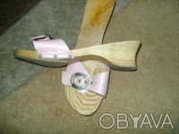 Продам женские шлёпанцы на деревянной подошве,цвет розовый,регулируется ширина н. . фото 3
