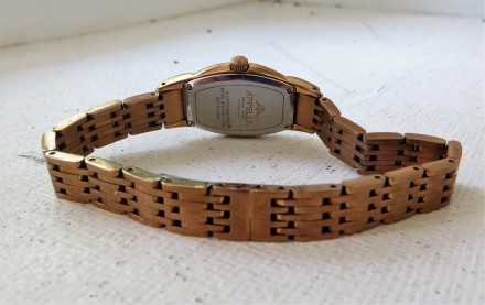 Продам женские оригинальные швейцарские часы Appella 4090A.
Механизм швейцарски. . фото 8
