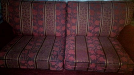 Мягкая часть, итальянский классический 3-х местный диван по доступной цене.
Карк. . фото 4