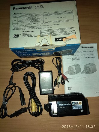Технические характеристики Видеокамера Panasonic SDR-S70 Black
Цвет
Black
Мат. . фото 3