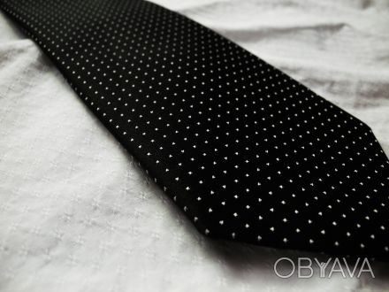 Мужской галстук черный в белый крап JACQUES ESTIER London Paris
Состояние как н. . фото 1