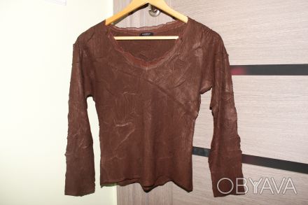 Блуза Komarov коричневого цвета, размер М. Одевалась пару раз. Материал - нежная. . фото 1