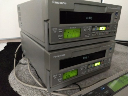 Продаю профессиональный монтажный видеомагнитофон Panasonic AG 5700 , S-VHS(625). . фото 6