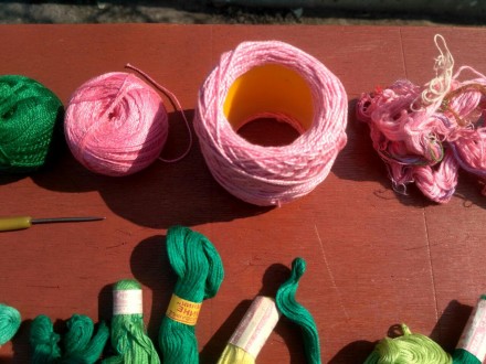 Продам срочно нитки: мулине, пряжа, крючок для вязания всего 20 шт., желательно . . фото 9
