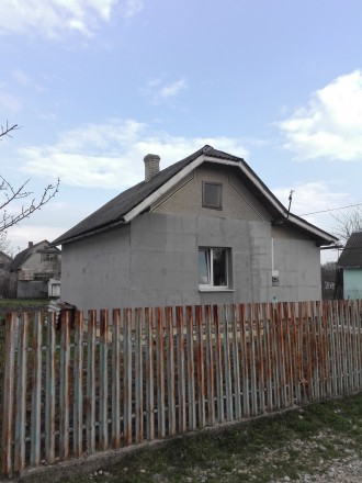 Продається дача в с.Черніїв, 4,5 сот землі, цегляний будинок, пічне опалення, ко. . фото 2