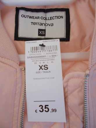 Короткая курточка из коллекции итальянской верхней одежды марки Terranova. Разме. . фото 4