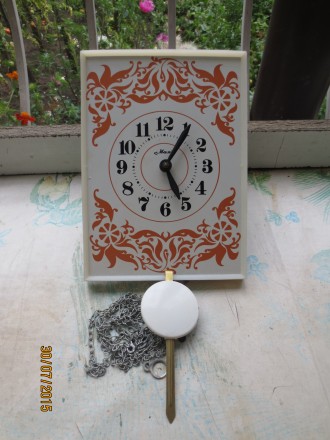 Високоякісний годинник настінний радянського виробництва
"Маяк", новий в упаков. . фото 4