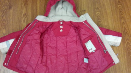 Продам моднявую куртку демисезон. для девочки 1-3 лет . Куртки в хорошем состоян. . фото 3