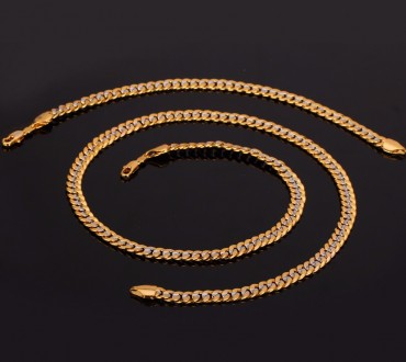 Материал ювелирный сплав
Покрытие золото
Цепочка 45 см ширина 6 мм
Браслет 20,5 . . фото 3