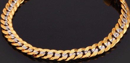 Материал ювелирный сплав
Покрытие золото
Цепочка 45 см ширина 6 мм
Браслет 20,5 . . фото 6