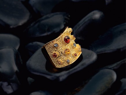 Материал ювелирный сплав
Покрытие золото
Вставка кристаллы
Размер регулируемый
 . . фото 3