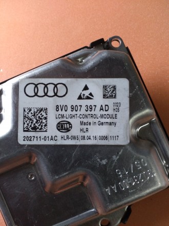 Блок розжига ксенона, оригинальный номер 8V0907397AD подходит для моделей:
Audi. . фото 4