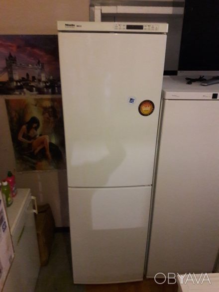 Продам двухкамерный, двухкомпрессорный холодильник "Miele", из Германии, в отлич. . фото 1