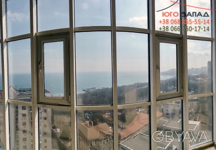    Продается 4 комнатная квартира / пентхаус с террасой и прямым видом на море в. Приморский. фото 1