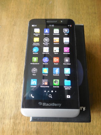 Смартфон Blackberry Z30

Смартфон в состоянии нового, на гарантии, на дисплее . . фото 5