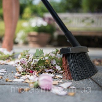 Метла Fiskars Solid (1025926) справится с любой задачей по уборке сада на протяж. . фото 7
