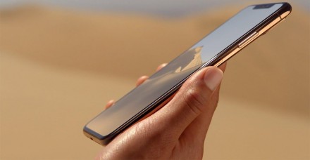 Apple iPhone XS 64GB Space Gray ЗАПЕЧАТАННЫЙ с гарантией+ПОДАРОК беспроводное зу. . фото 4
