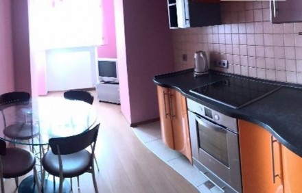 Продаётся 3-комнатнаю квартира Тополь-1 с качественным евроремонтом и встроенной. . фото 4