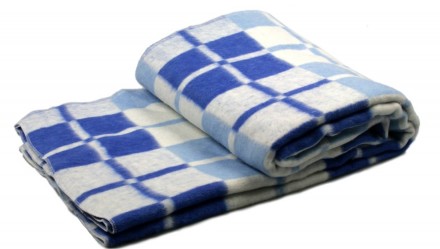 Хлопковое одеяло, мягкое и приятное на ощупь с рисунком в клетку. В производстве. . фото 3