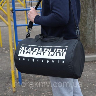 Спортивная дорожная сумка бочонок Napapijri.
Ключевая особенность сумки – это ее. . фото 2