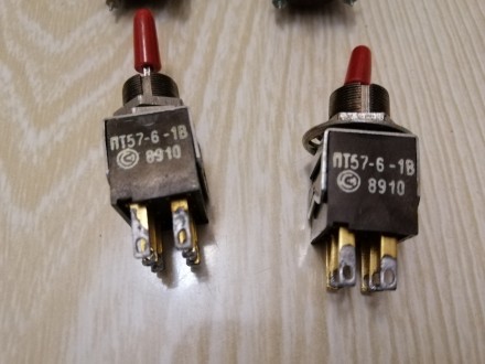 Два переключателя: ПТ57-6-1В (год выпуска 8910) - цена за шт. рабочие.. . фото 2