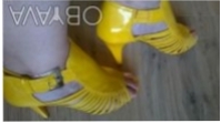 Босоножки MEDEA из натуральной лаковой кожи желтого цвета.Длина стельки 23,5 см.. . фото 6