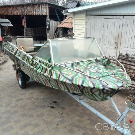 Продам Крым с лафетом, лодка без латок, сделана положительная плавучесть, удобны. . фото 1