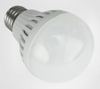 Тип элемента:
Светодиодные лампы
Производитель:
CTB
Угол Раствора Луча (°):
. . фото 3
