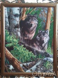 Продам картину, вышитую чешским бисером, "Лесные стражи". Размер картины 35х45. . . фото 2