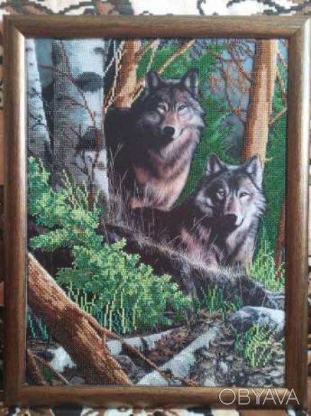 Продам картину, вышитую чешским бисером, "Лесные стражи". Размер картины 35х45. . . фото 1