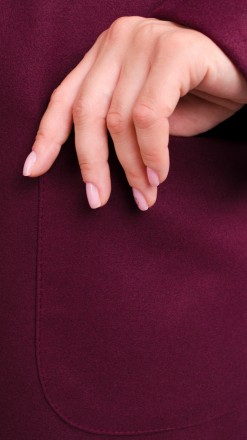 Сарена. Женское пальто-кардиган больших размеров.
Цвет: бордо
Материал: кашемир
. . фото 7