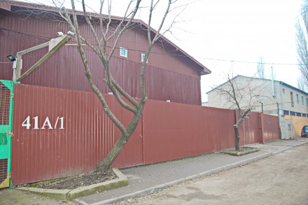 Продам отдельно стоящее производственное здание на ул. Проселочной , на участке . . фото 3
