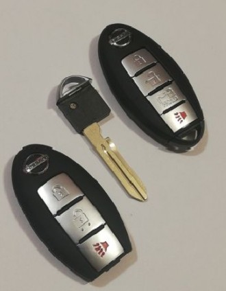 Продам Новый ключ Ниссан Лиф: 
- 3х кнопочный ключ - 100$ (Частота 315mHz)
- 4. . фото 3