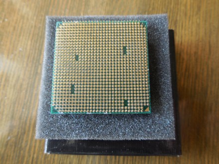 Процессор AMD Athlon II X2 245 в комплекте с боксовым кулером.

Процессор AMD . . фото 4
