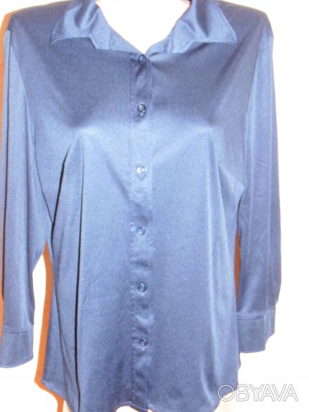 Блуза женская,р. 48-50,
 темно  - синяя, 100% полиестер,.
 Длина 65, рукав 53 . . фото 1