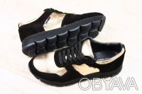 код: 2241
Слипоны на шнурках комбинированые: черные замшевые с золотистыми вста. . фото 3