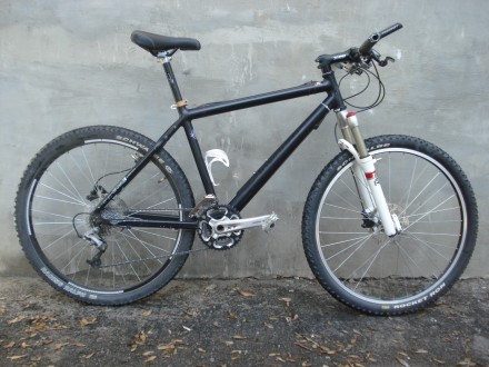 Очень качественный велосипед Cannondale на Shimano XTR, Air, вес 11 кг

Продам. . фото 2