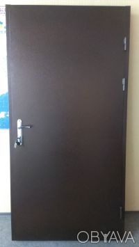 Входная дверь из металла три петли, с одной стороны МДФ накладка
Компания "Демо. . фото 3